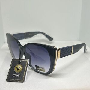 VG Women’s Cat Eye Sunglasses